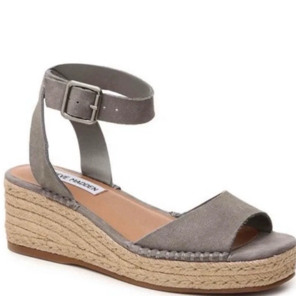 EUC Steve Madden Elody Gray Espadrille Wedge Sandals Size 7